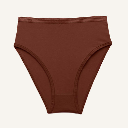 A high rise brief in cacao brown color.